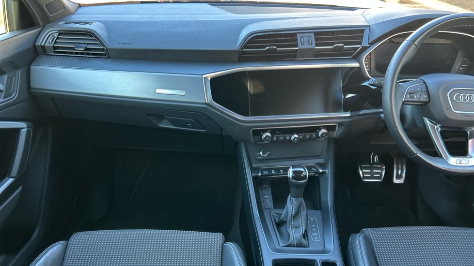 Used Audi Q3 2023 for sale - 76552277: Photo 13