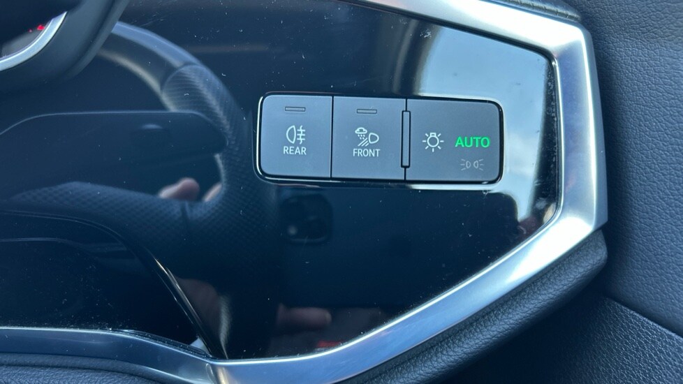 Used Audi Q3 2023 for sale - 76552277: Photo 49