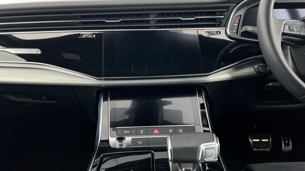 Used Audi Q7 2023 for sale - 76796278: Photo 13