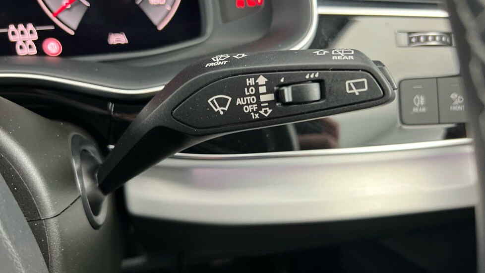 Used Audi Q7 2023 for sale - 76796278: Photo 33