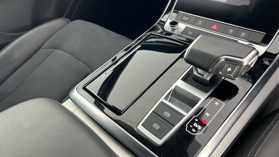 Used Audi Q7 2023 for sale - 76796278: Photo 35