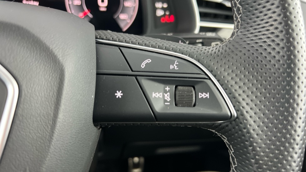 Used Audi Q7 2023 for sale - 76796278: Photo 42