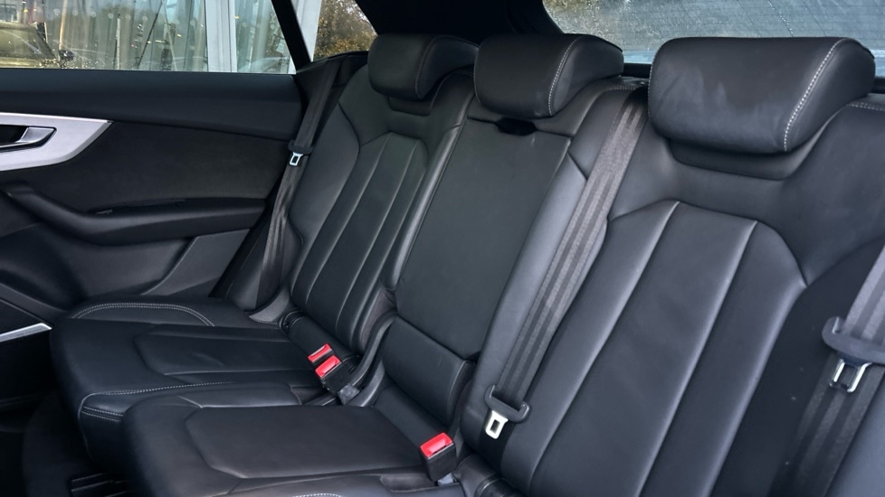 Used Audi Q8 2022 for sale - 76668229: Photo 15