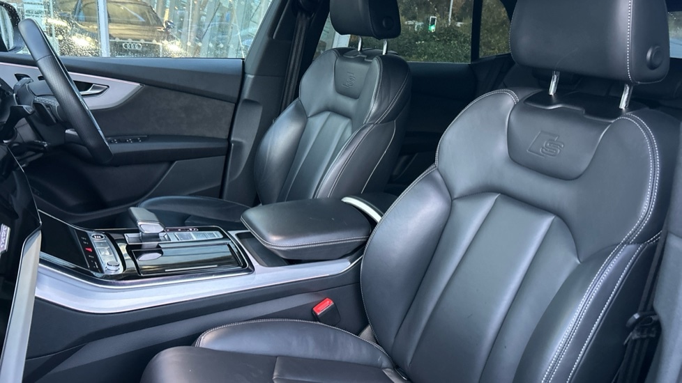 Used Audi Q8 2022 for sale - 76668229: Photo 17