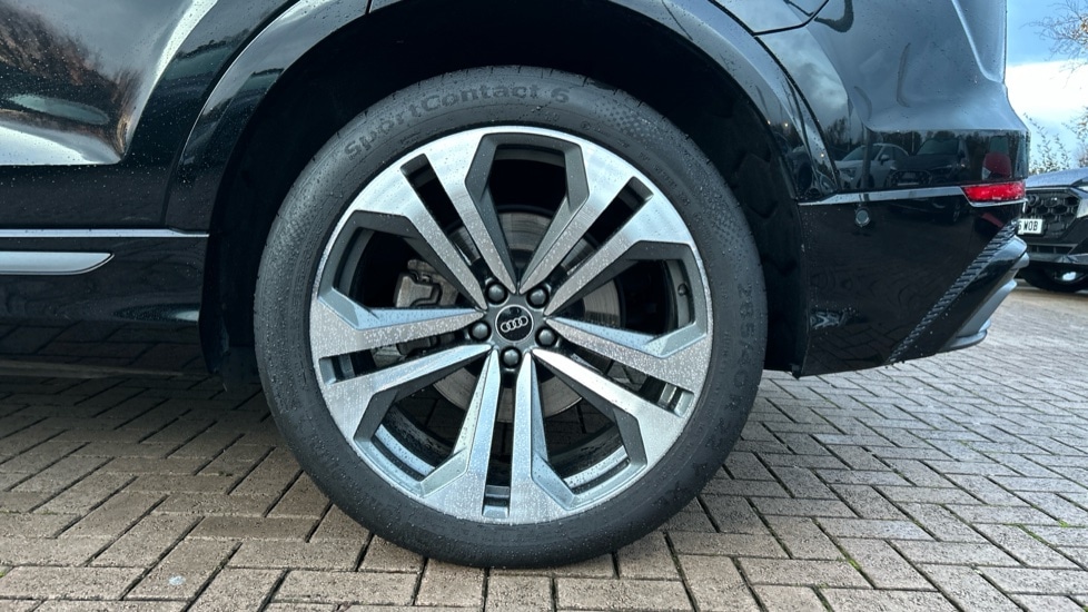 Used Audi Q8 2022 for sale - 76668229: Photo 21