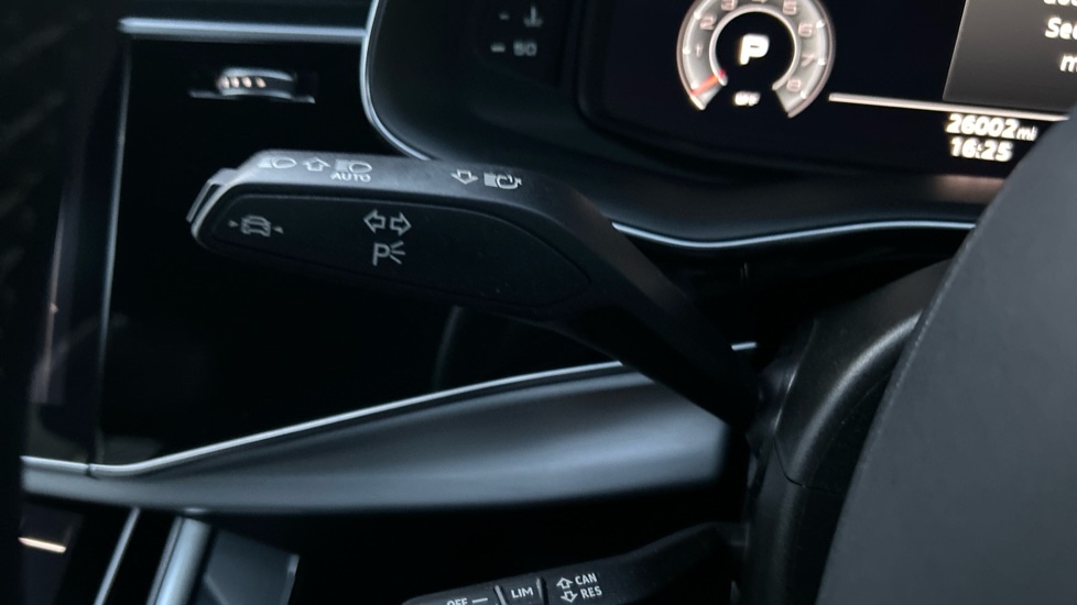 Used Audi Q8 2022 for sale - 76668229: Photo 31