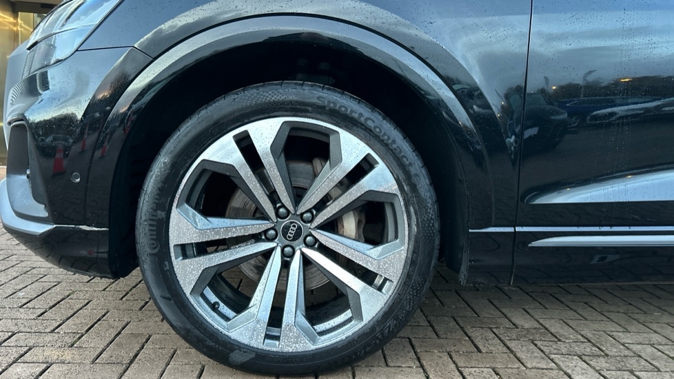 Used Audi Q8 2022 for sale - 76668229: Photo 5