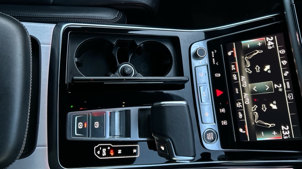 Used Audi Q8 2022 for sale - 76668229: Photo 51