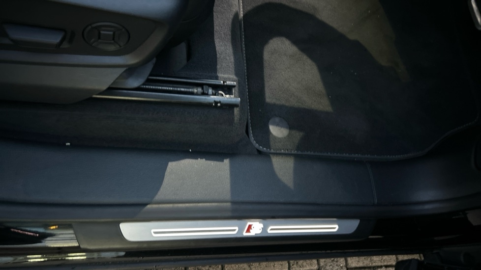 Used Audi Q8 2022 for sale - 76668229: Photo 59