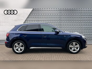 Used Audi Q5 2021 for sale - 76501398: Photo