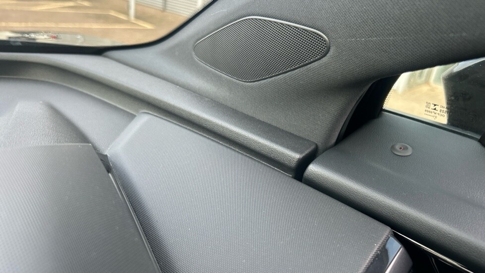 Used Audi Q4 e-tron 2022 for sale - 76672574: Photo 32