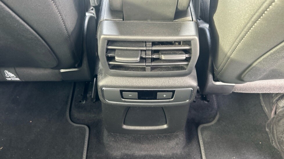 Used Audi Q4 e-tron 2022 for sale - 76672574: Photo 37