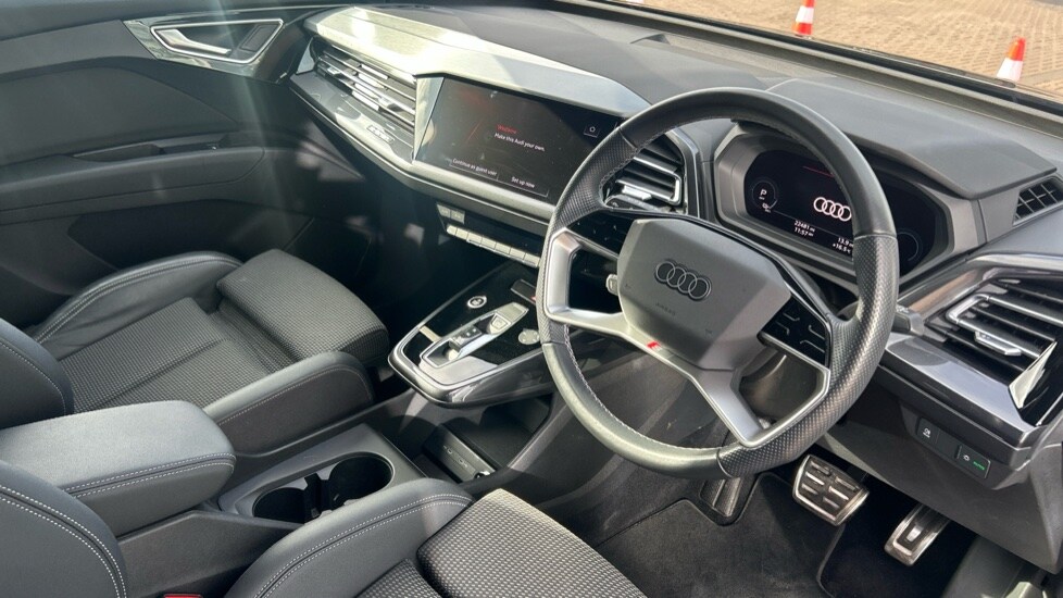 Used Audi Q4 e-tron 2022 for sale - 76672574: Photo 6