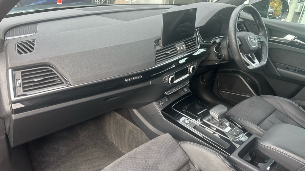 Used Audi Q5 2024 for sale - 76754634: Photo 2