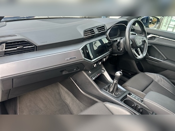 Used Audi Q3 2022 for sale - 76948374: Photo