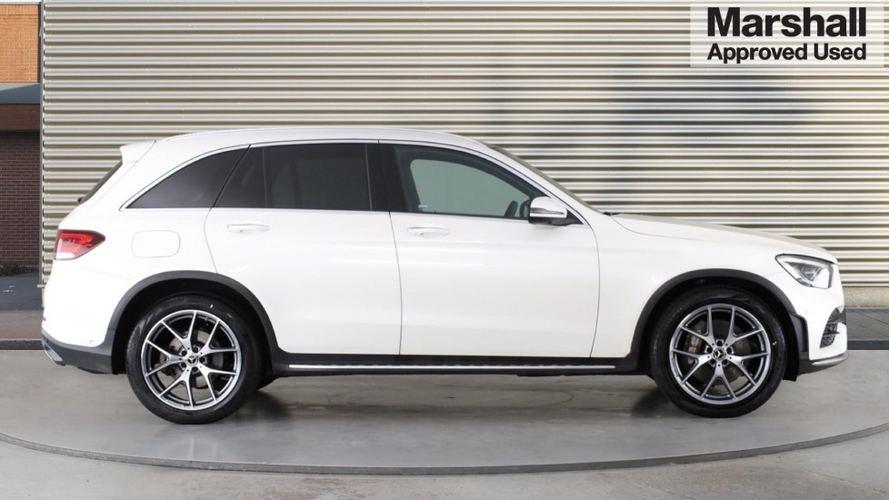 Used Mercedes-Benz GLC 2020 for sale - 76312084: Photo 2