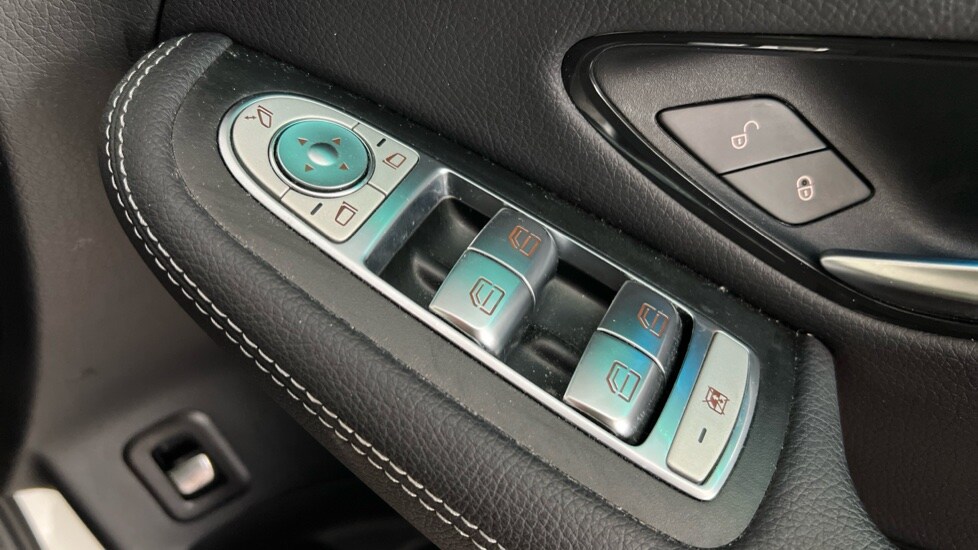 Used Mercedes-Benz GLC 2020 for sale - 76312084: Photo 24