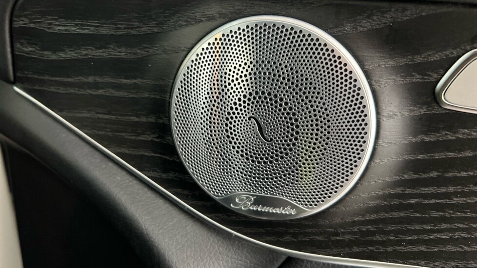 Used Mercedes-Benz GLC 2020 for sale - 76312084: Photo 25