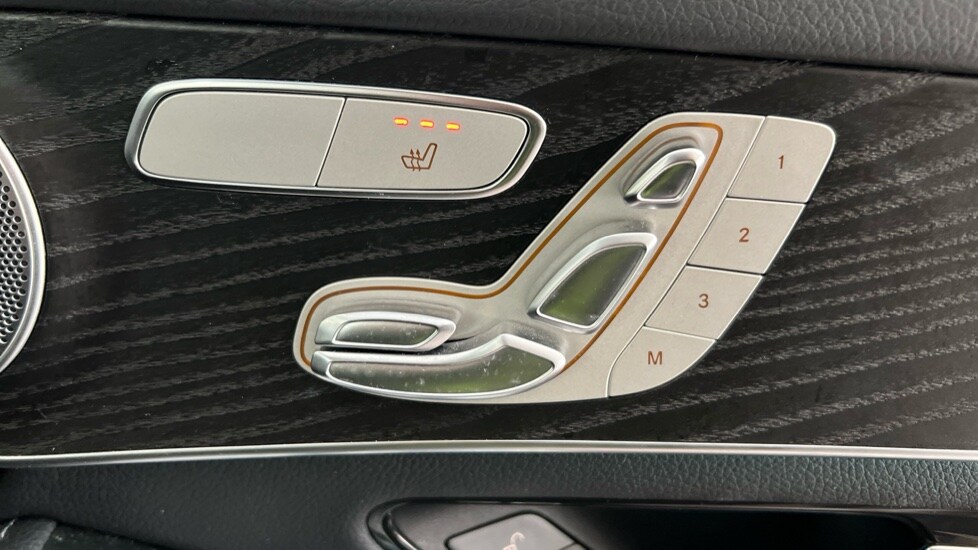 Used Mercedes-Benz GLC 2020 for sale - 76312084: Photo 26