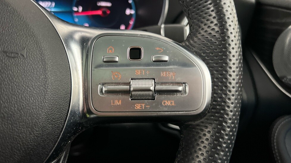 Used Mercedes-Benz GLC 2020 for sale - 76312084: Photo 28