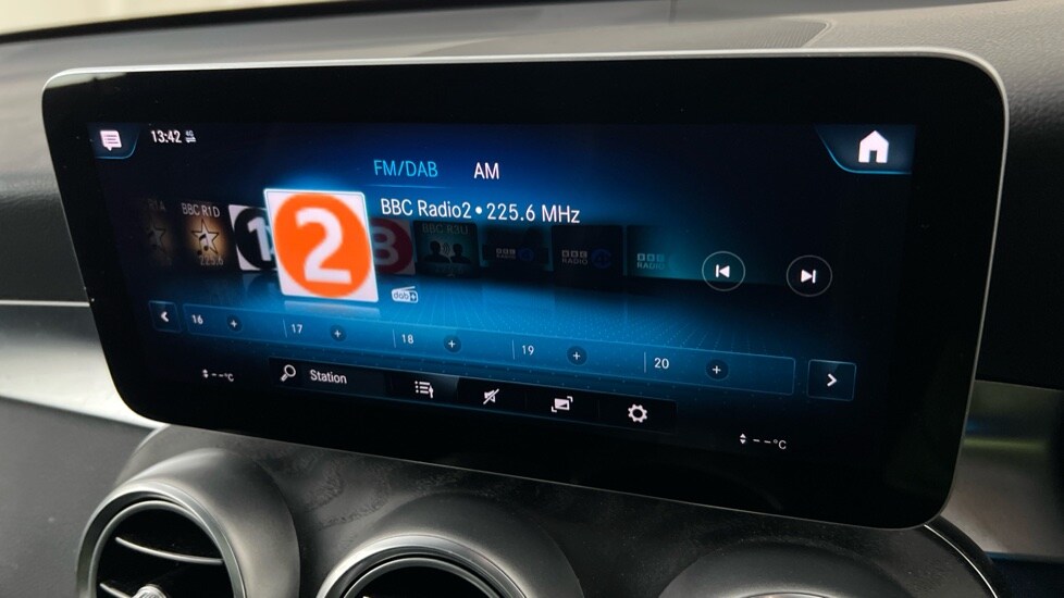 Used Mercedes-Benz GLC 2020 for sale - 76312084: Photo 30