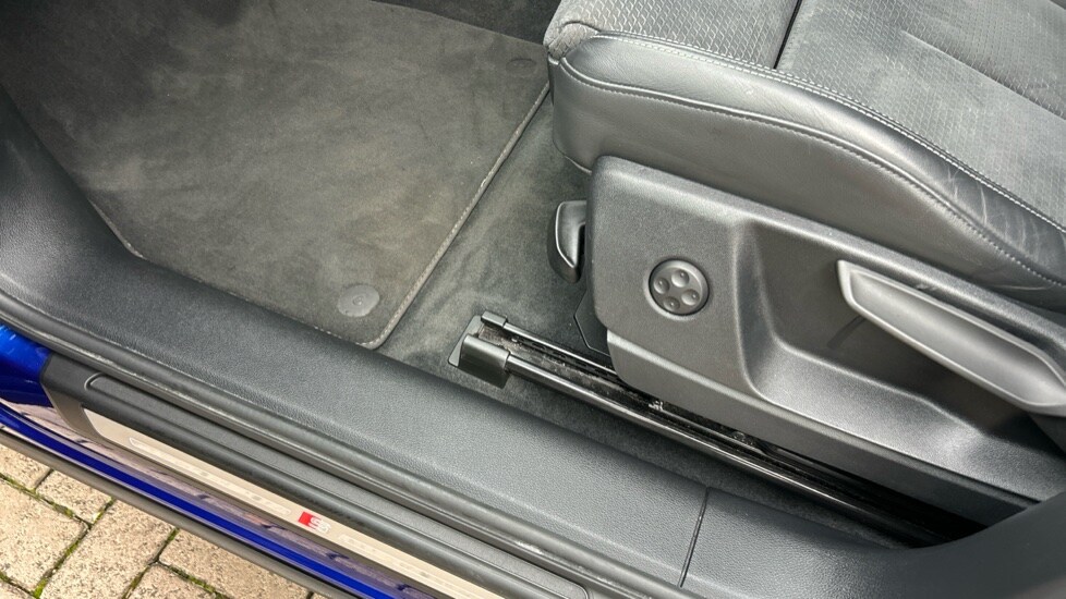 Used Audi Q5 2021 for sale - 76112315: Photo 41