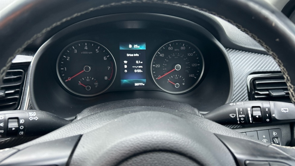 Used Kia Stonic 2021 for sale - 76552295: Photo 13