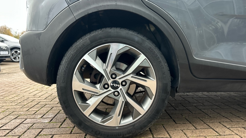 Used Kia Stonic 2021 for sale - 76552295: Photo 19