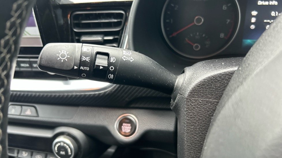 Used Kia Stonic 2021 for sale - 76552295: Photo 24