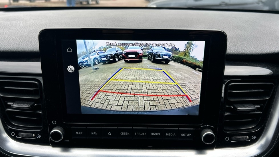 Used Kia Stonic 2021 for sale - 76552295: Photo 26