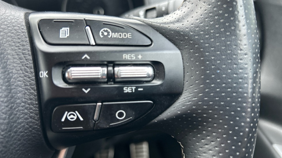 Used Kia Stonic 2021 for sale - 76552295: Photo 31