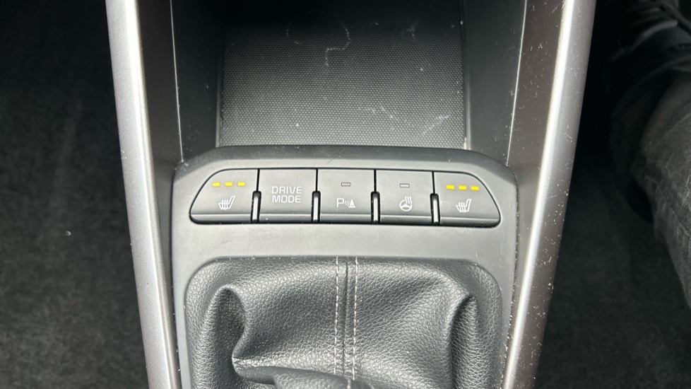 Used Kia Stonic 2021 for sale - 76552295: Photo 34