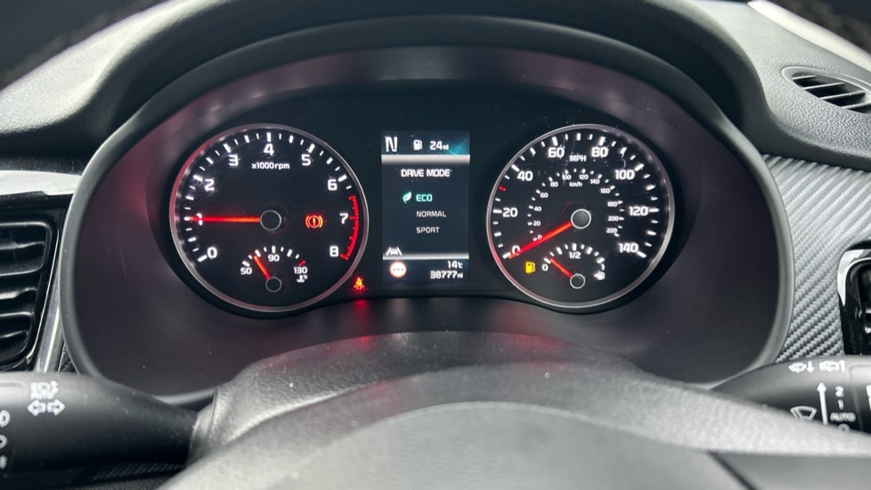 Used Kia Stonic 2021 for sale - 76552295: Photo 44