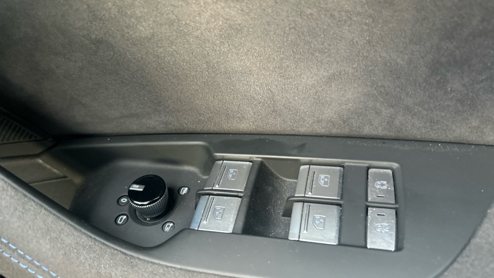 Used Audi RS6 2025 for sale - 76540131: Photo 28