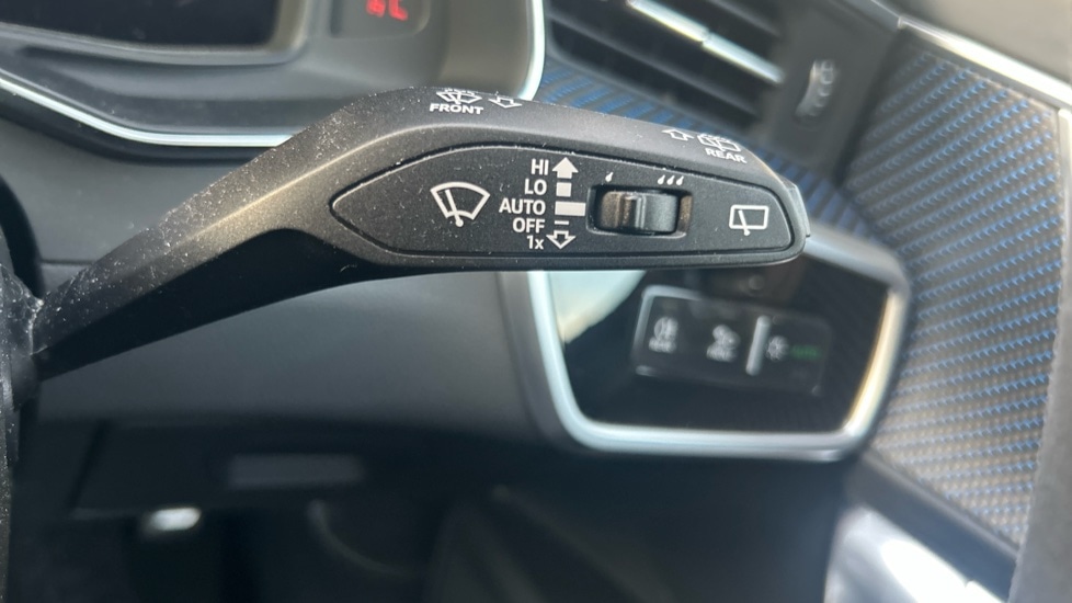 Used Audi RS6 2025 for sale - 76540131: Photo 30