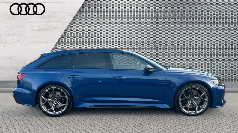 Used Audi RS6 2025 for sale - 76540131: Photo 4