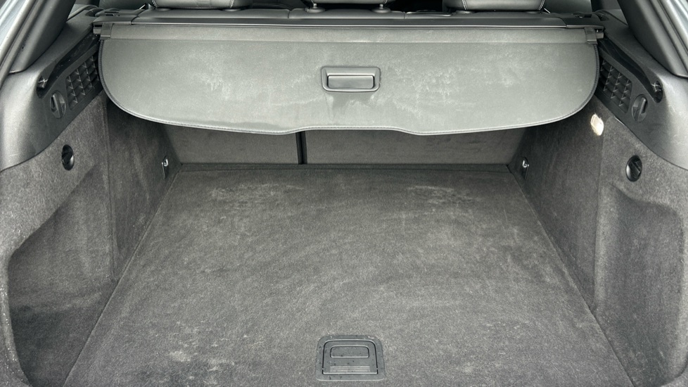 Used Audi Q3 2018 for sale - 76731452: Photo 18