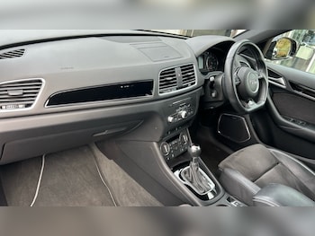 Used Audi Q3 2018 for sale - 76731452: Photo