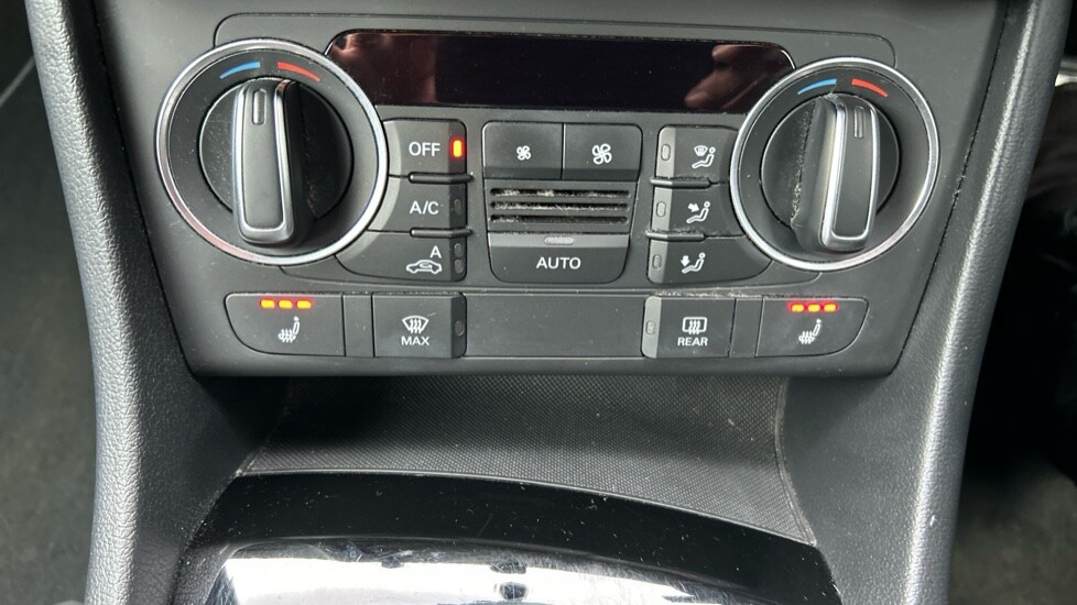 Used Audi Q3 2018 for sale - 76731452: Photo 39