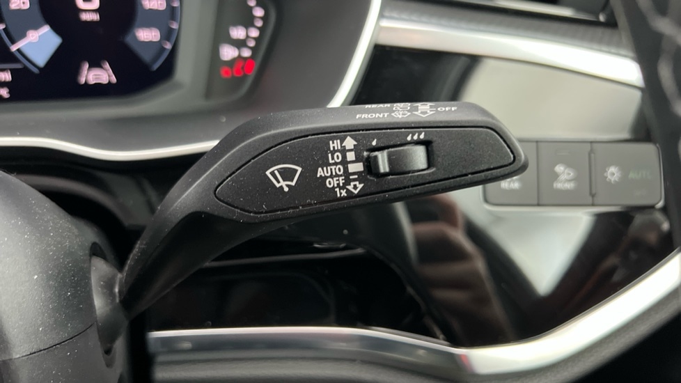 Used Audi Q3 2025 for sale - 76796274: Photo 33