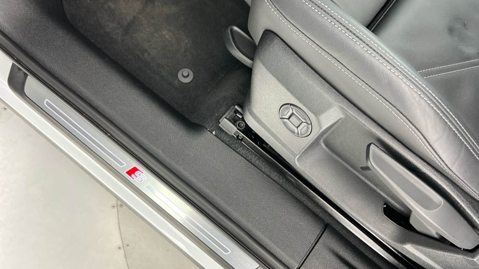 Used Audi Q3 2025 for sale - 76796274: Photo 38