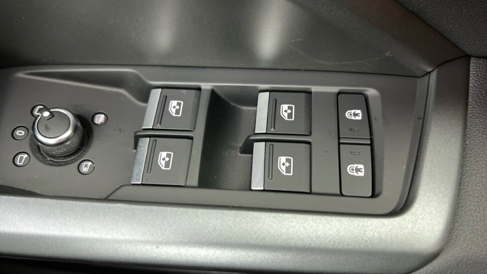 Used Audi Q3 2025 for sale - 76796274: Photo 40