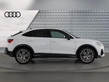 Used Audi Q3 2025 for sale - 76796274: Photo