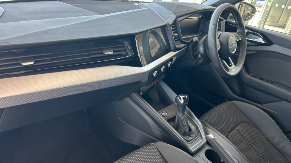 Used Audi A1 2025 for sale - 76587076: Photo 2