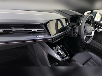 Used Audi Q4 e-tron 2025 for sale - 76796291: Photo