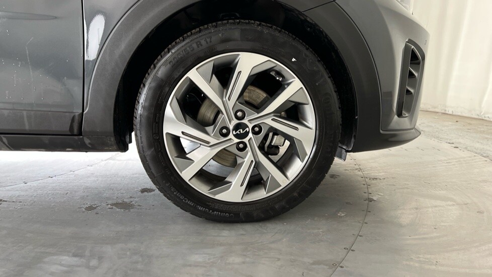 Used Kia Stonic 2023 for sale - 76112456: Photo 20