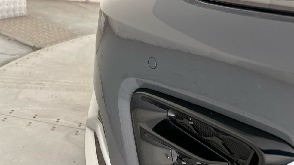 Used Kia Stonic 2023 for sale - 76112456: Photo 32