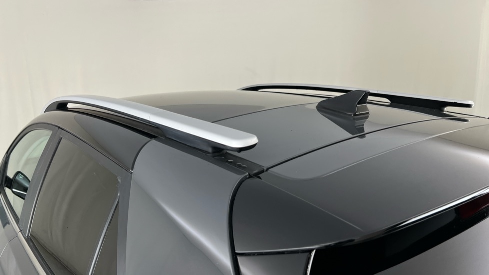 Used Kia Stonic 2023 for sale - 76112456: Photo 33