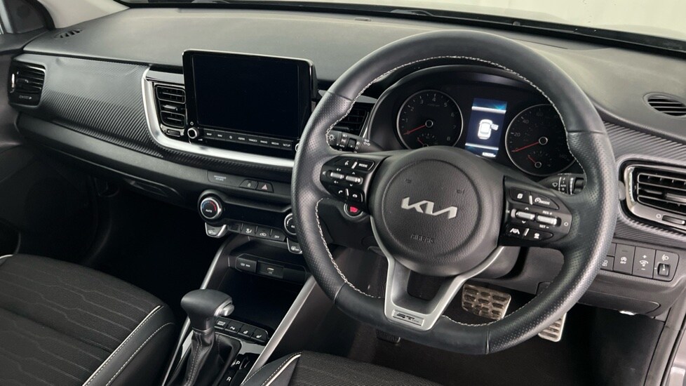 Used Kia Stonic 2023 for sale - 76112456: Photo 9
