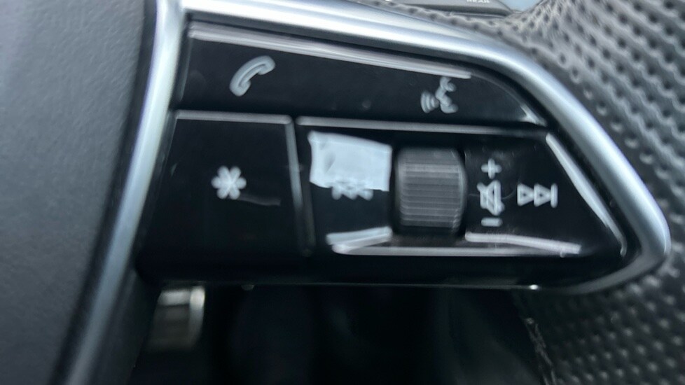 Used Audi Q8 2023 for sale - 76717362: Photo 24